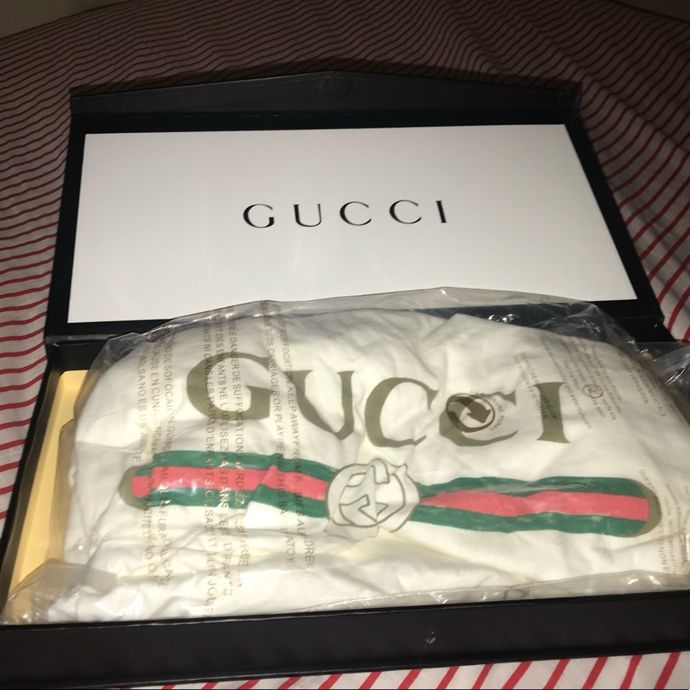 Gucci shirt